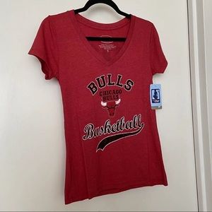 Women’s Majestic Threads Chicago Bulls Jimmy Butler V-Neck Tee Size Small